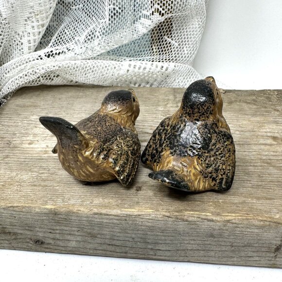 Vintage Hand-Painted Ceramic Bird Figurines Sparrows Japan - Picture 4 of 7